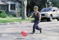 Кадр Малкольм в центре внимания