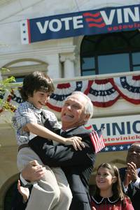 Кадр Западное крыло