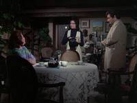 Кадр Коломбо: Мертвый груз