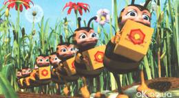 Кадр из фильма "Пчелка Юля" - 2