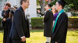 Кадр из фильма "Город хищниц" - 1