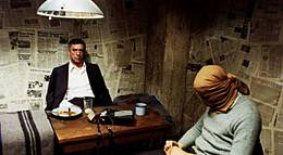 Кадр из фильма "Осадное положение" - 1