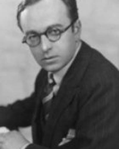 Адриан Брунел фото