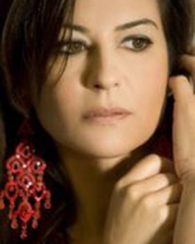 Naura Schneider фото