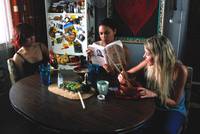 Кадр Джози и кошечки