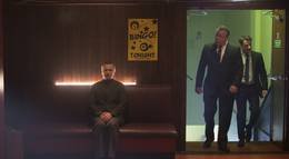 Кадр из фильма "Убойная стрижка" - 1