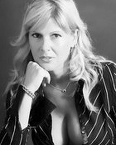 Карла Соларо фото