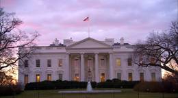 Кадр из фильма "Конца и края нет" - 1