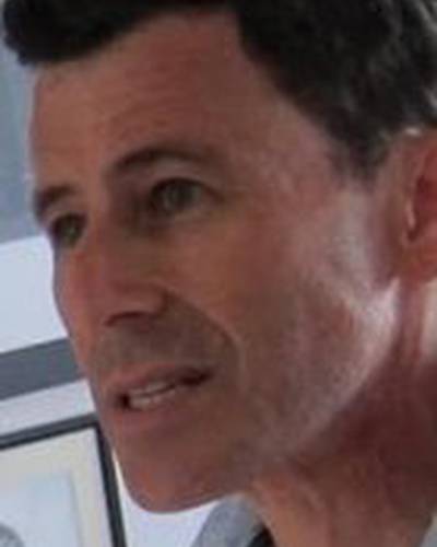 Джонатан Робертс фото