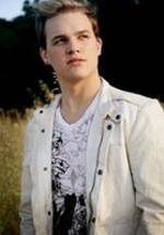 Уэсли Куинн фото