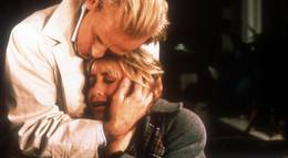 Кадр из фильма "Змеиный яд" - 1