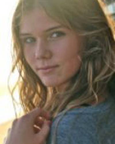 Камбри Шродер фото