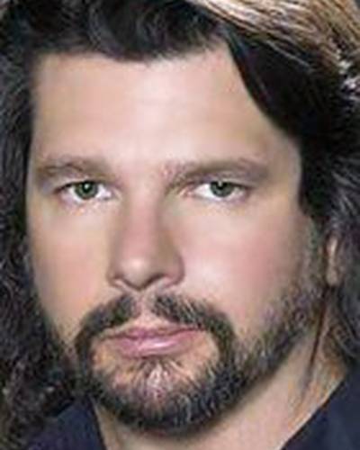 Рональд Д. Мур фото