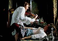 Кадр Красная скрипка