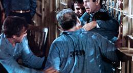 Кадр из фильма "Капоне" - 2