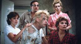 Кадр из фильма "Соседи" - 2