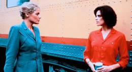 Кадр из фильма "Неприкаянные сердца" - 2