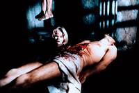 Кадр Дом на краю кладбища