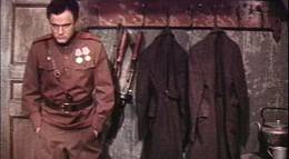 Кадр из фильма "Шел четвертый год войны..." - 1