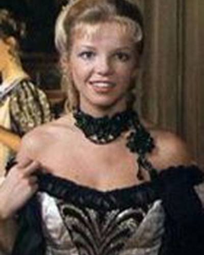 Дженнифер Инч фото