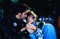 Кадр Один среди женщин