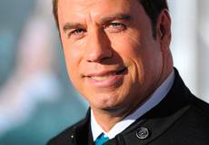 Джон Траволта мечтает сразиться с Джеймсом Бондом