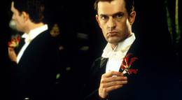 Кадр из фильма "Идеальный муж" - 1