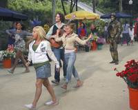 Кадр Чита Гёрлз в Барселоне