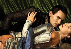 Голливудских звезд созывают для «Поцелуев»