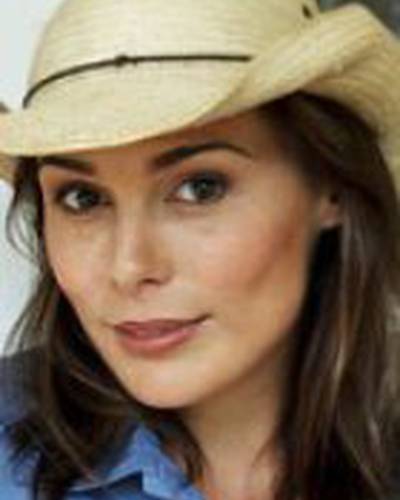 Зои Нэйлор фото