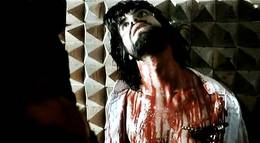 Кадр из фильма "Жаль, что она блудница" - 2