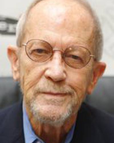 Элмор Леонард фото