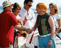 Кадр Веселые и загорелые