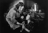 Кадр Мужчина у дороги