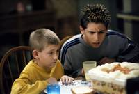 Кадр Малкольм в центре внимания