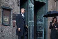 Кадр Девушка с татуировкой дракона