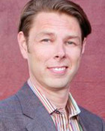 Дэниэл Хеннинг фото