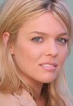 Карли Ривз фото