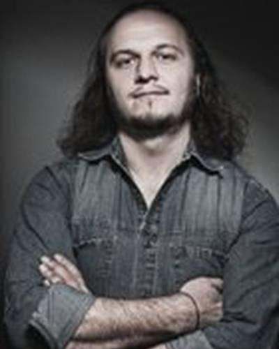 Alzan Pelesic фото