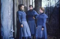 Кадр Девушки в униформе