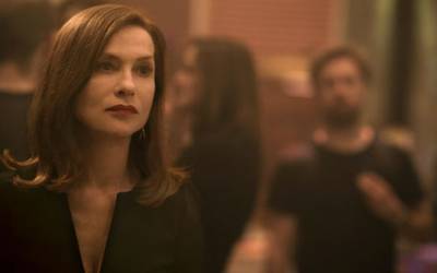 Стоит ли смотреть: «Она»