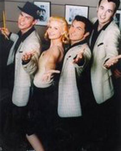 Трэвис Файн фото