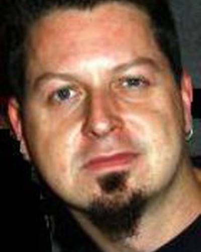 Роберт Холл фото