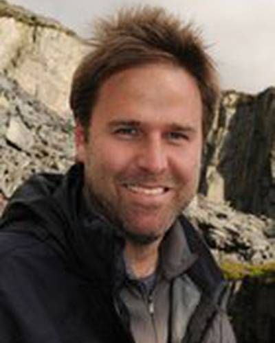 Бэзил Иваник фото