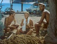 Кадр Три плюс два