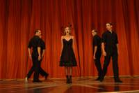 Кадр Париж! Париж!