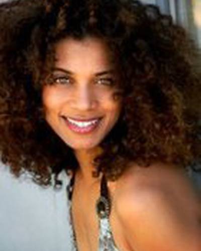 Кира Гров фото