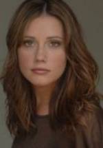 Эмма Бейтс фото