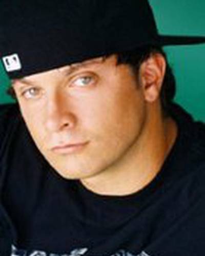 Ивэн Шекспир фото