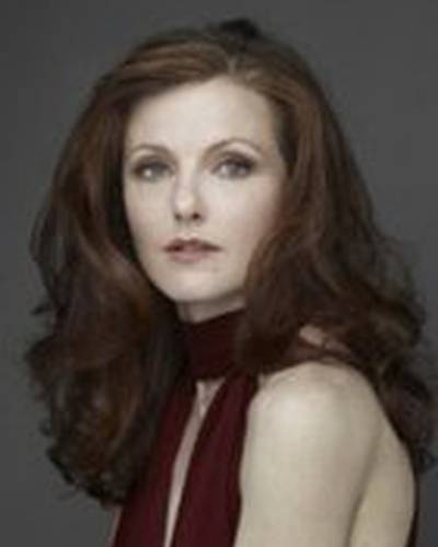 Софи-Шарлотт Юссон фото